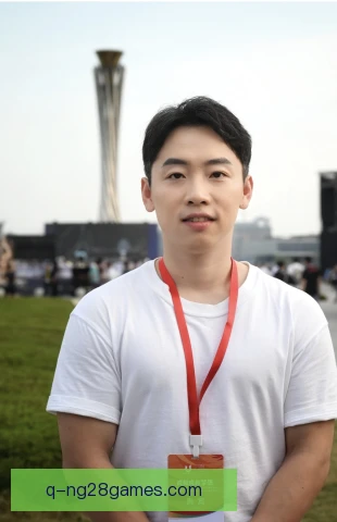邹凯搓射远角破门，轻巧弧线让门将无可奈何
